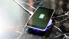 Vi hade fel om att ladda till 100 % – det här förstör mobilbatteriet på riktigt